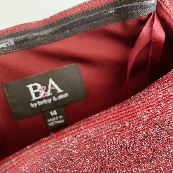 Betsy & Adam's Off-The-Shoulder Glitter Formal Wedding Prom Homecoming Red Dress - Picture 9 of 10